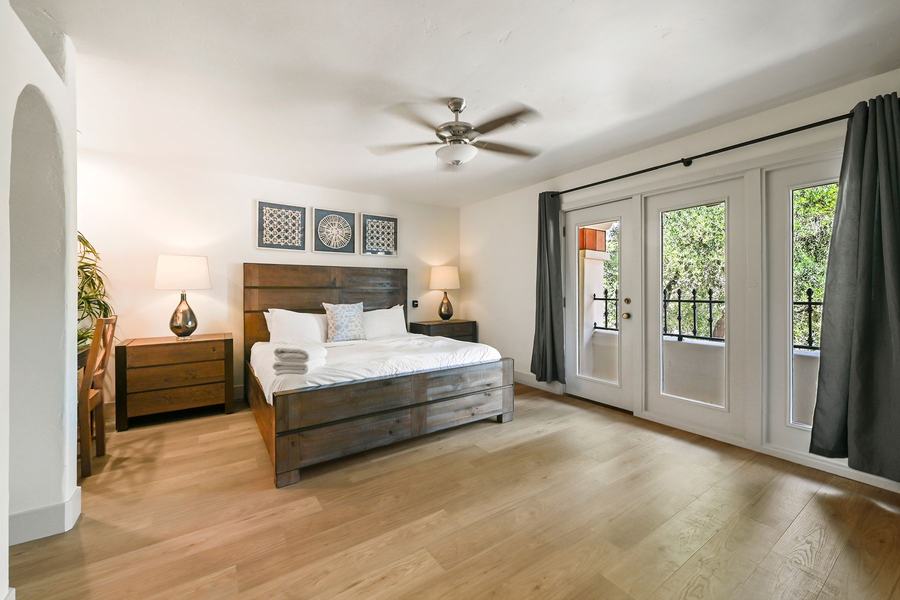 Upstairs bedroom 2, Valley Vista Estate